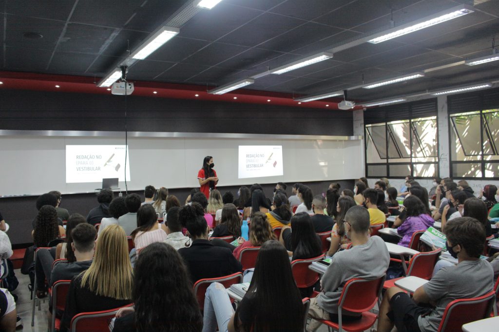 Curso Pré-Vestibular: Turma Medicina da Oficina do Estudante