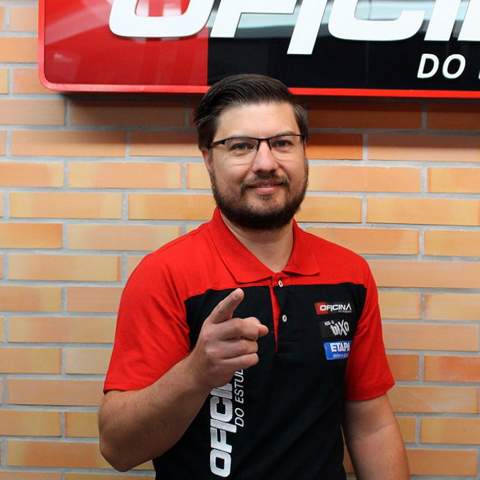 Oficina tem novo coordenador pedagógico: Leandro Baldo (Lego)